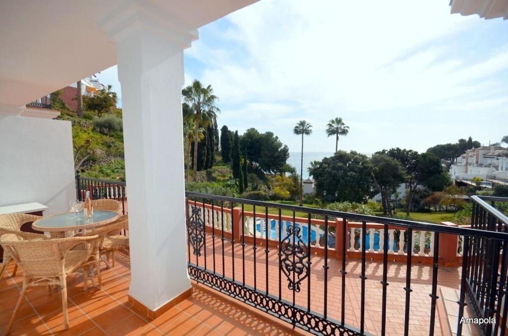 La Amapola, A Little Oasis With Sea View, 200 Meters From The Beach. Nerja Ngoại thất bức ảnh
